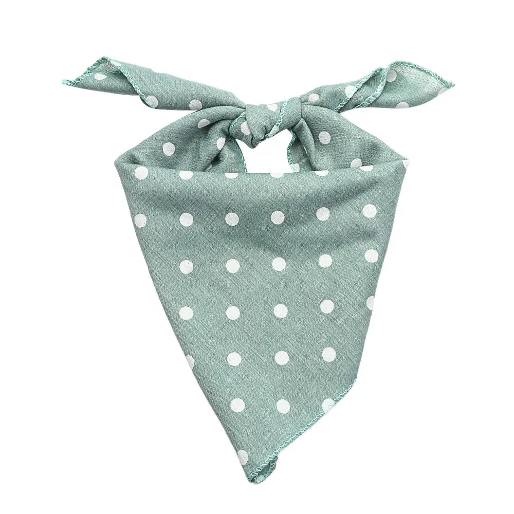 The Everyday Bandana (Lunares verde)
