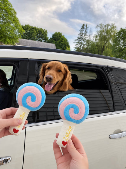 The Sweet Treats Toy — perro con el juguete (Piruleta)