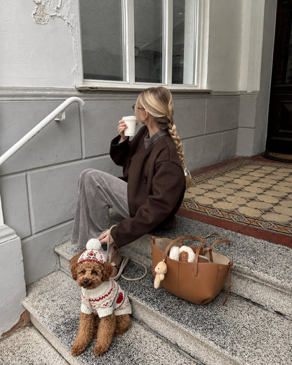 The Apple Pie Knit — perro con la prenda (Blanco)