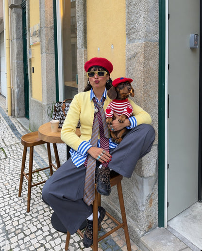 The Marinière Tee — perro con la prenda (Rojo)