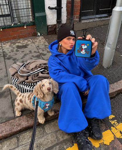 The Snoopy Treat Bag — perro con la bolsita (Azul)